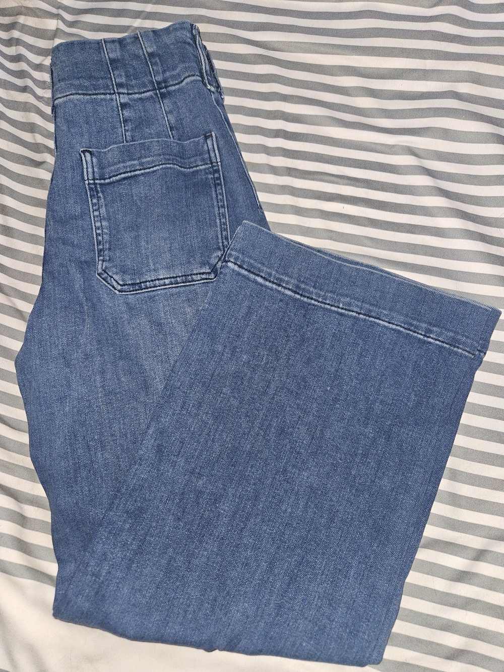 Maeve The Collette Straight-Leg Jeans in Medium Blue Denim - Picture 4 of 4